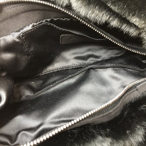 Marei 1998 Pampas Black Faux Fur Handbag NEW Small - Picture 4 of 6